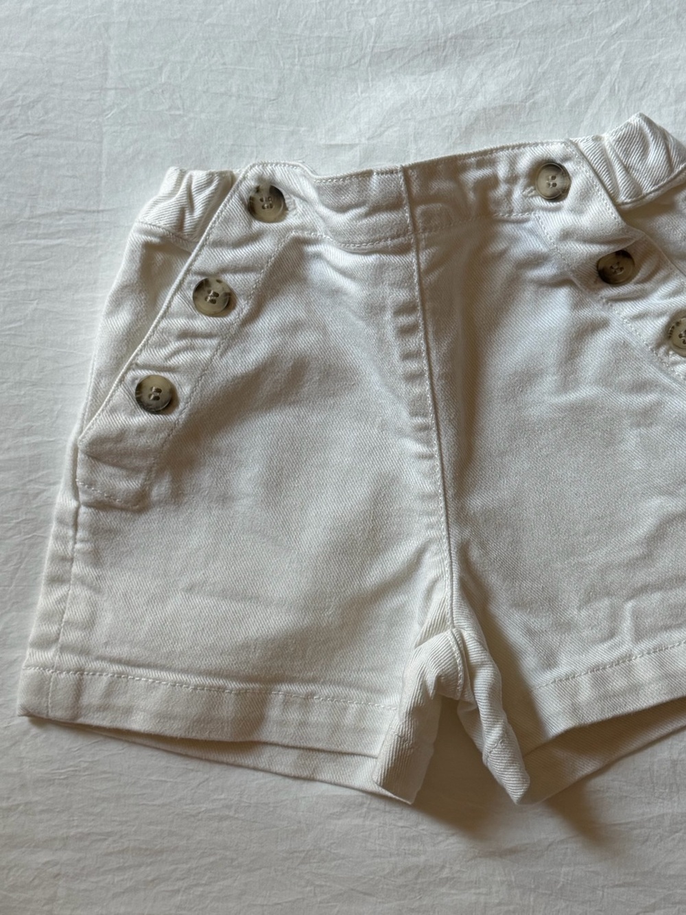 Bonpoint White Sailor Button Denim Shorts Girls Size 4
